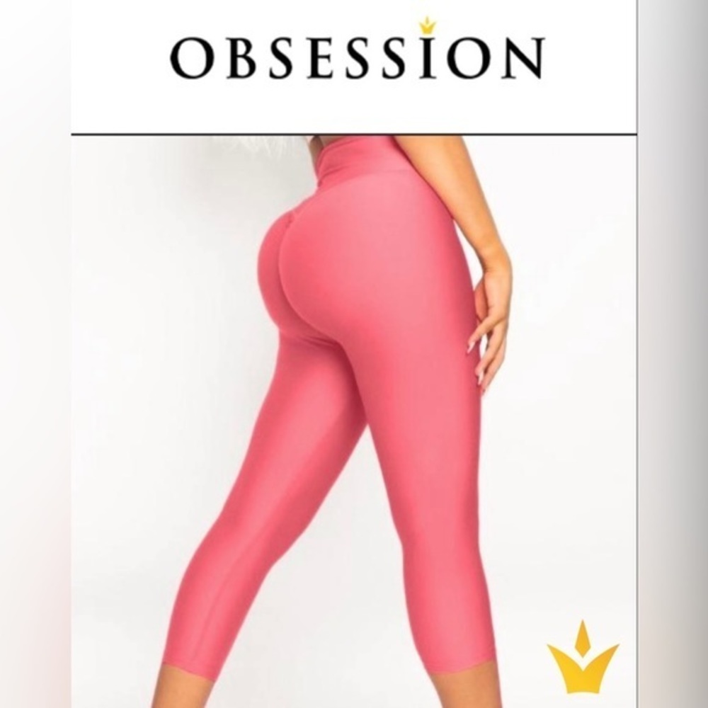 Obsession, Leggings Small Scrunch Back 21 Inseam V‎ Waist Capri